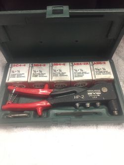 Snap on tools HP-200A Rivet Kit with case and Assorted size Rivets