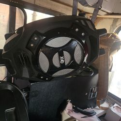 Medium Bluetooth Speaker 