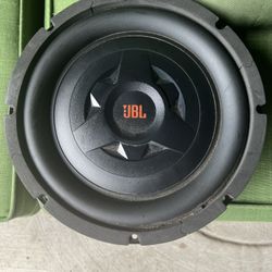 JBL Subwoofer 