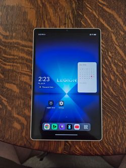 Lenovo Legion Tab Gen 4 white