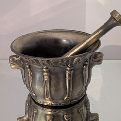 Vintage Mortar & pestle ( heavy)