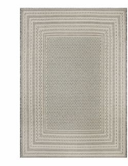 Patio rug 7x10