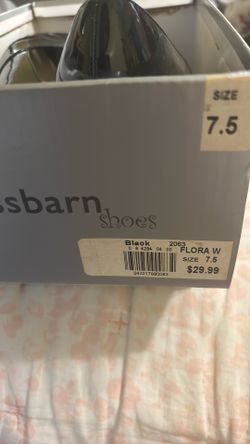 Women’s black dress shoes