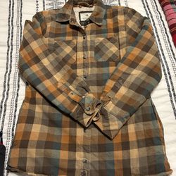 Women’s Legendary Whitetails Sherpa Lined Flannel Size S