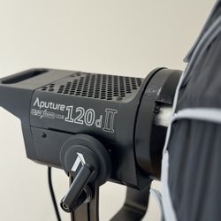Aputure Light Storm 120d II Daylight LED + Light Dome Softbox Diffuser