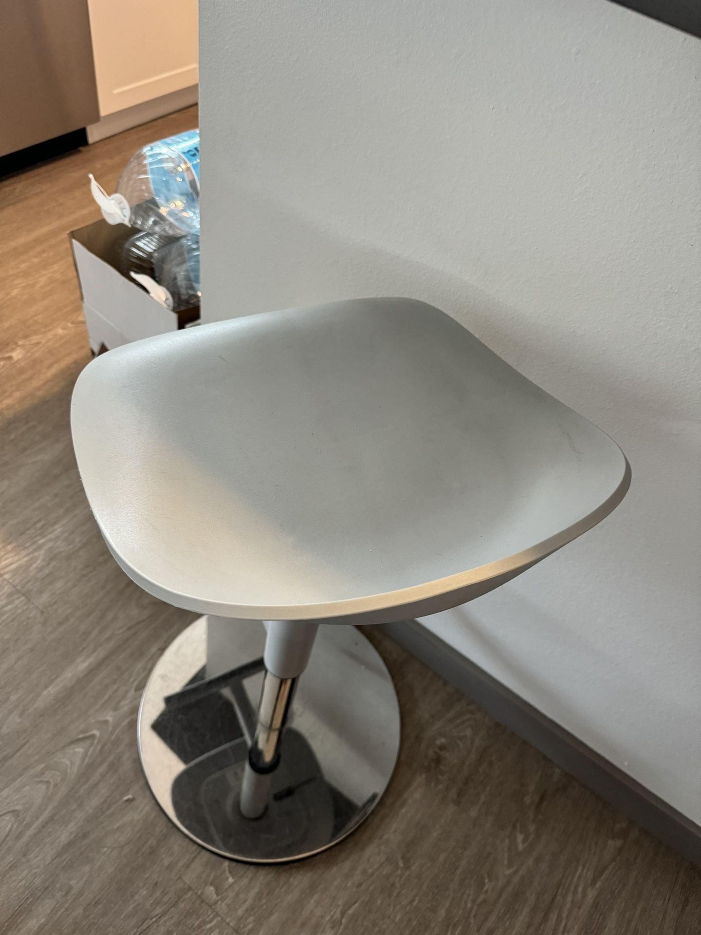 2 White JANINGE IKEA Bar Stools