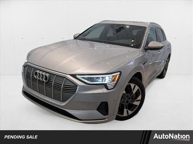 2022 Audi e-tron