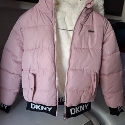 Size 6 Reversible Noseuso