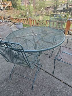 Wrought Iron 5 Pieces Patio Outside Set 