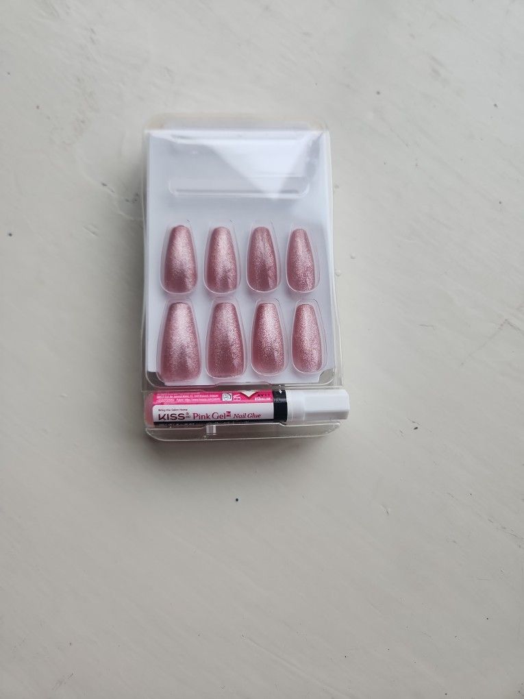 Set Of Press On Nails With Glue