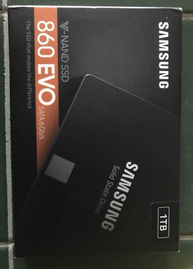 Samsung 860 EVO 1TB SSD Brand New