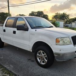 2005 Ford F-150 XLT, Crew Cab, 114k Miles 