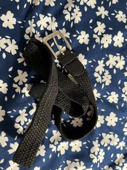 Free Black Elastic Belt with other purchase– Size L