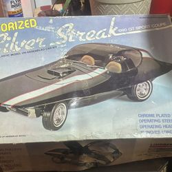Silver Streak Model Kit