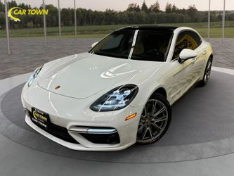2018 Porsche Panamera