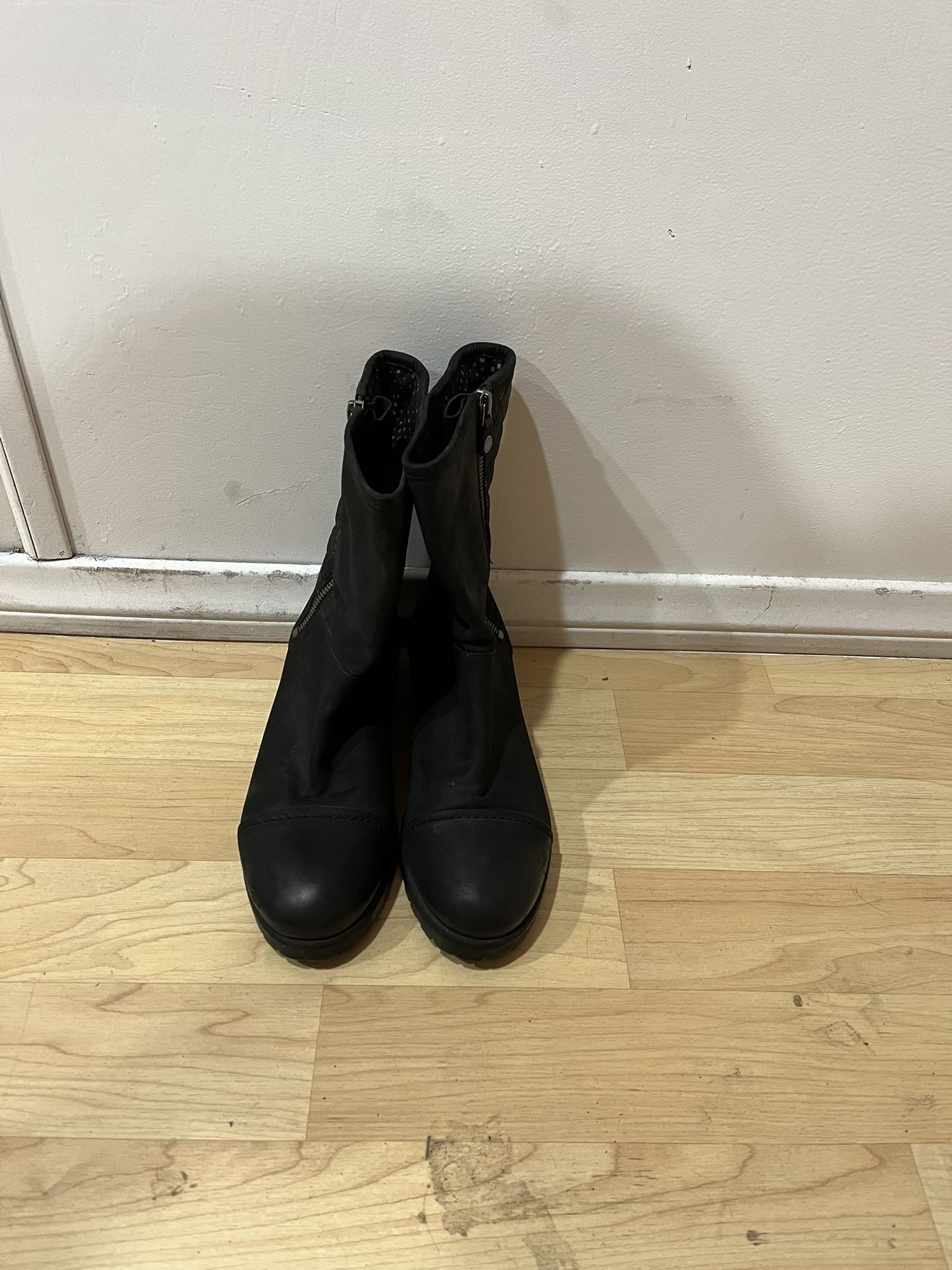 GEOX Respira Women Boots Size 8