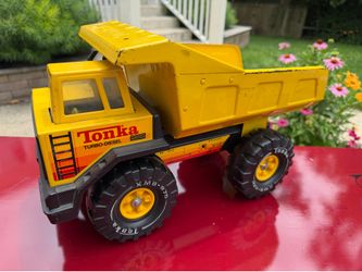 Tonka XMB-975 Vintage Steel Dump Truck