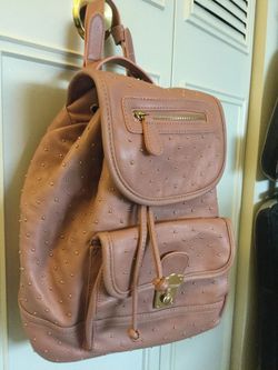 Back pack style Lady's bag / Accessories and more come visit 🎒🛍😜