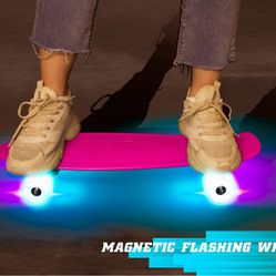 Skateboard Cruiser Complete Skateboards: 22 inch Mini Plastic Skate Board