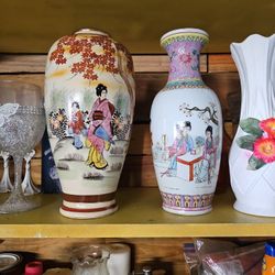 Japanese And Chinese Vase