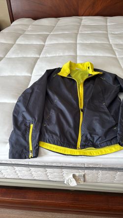 Danskin 100% Polyester Greystone Color Jacket. Size S(4-6)