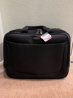 TRAVEL BAG