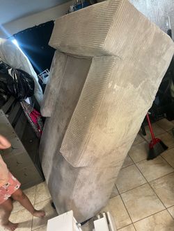 Free single boneless couch