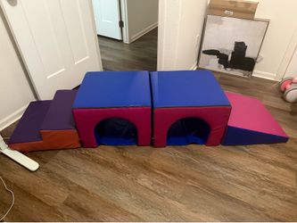 Baby play gym