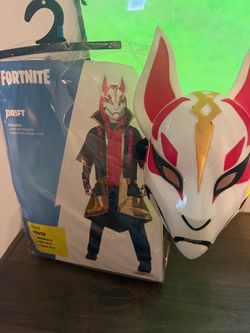 Fortnight drift costume