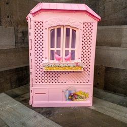 Mattel Barbie Doll Pink Portable Fold Up Magi Key Dollhouse Cottage Y2K Vintage