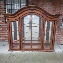 Free  Hutch/ Display CabinetI