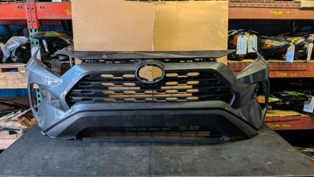 2019-2020-2021-2022-2023-2024 TOYOTA RAV4 FRONT BUMPER OEM USED #11030