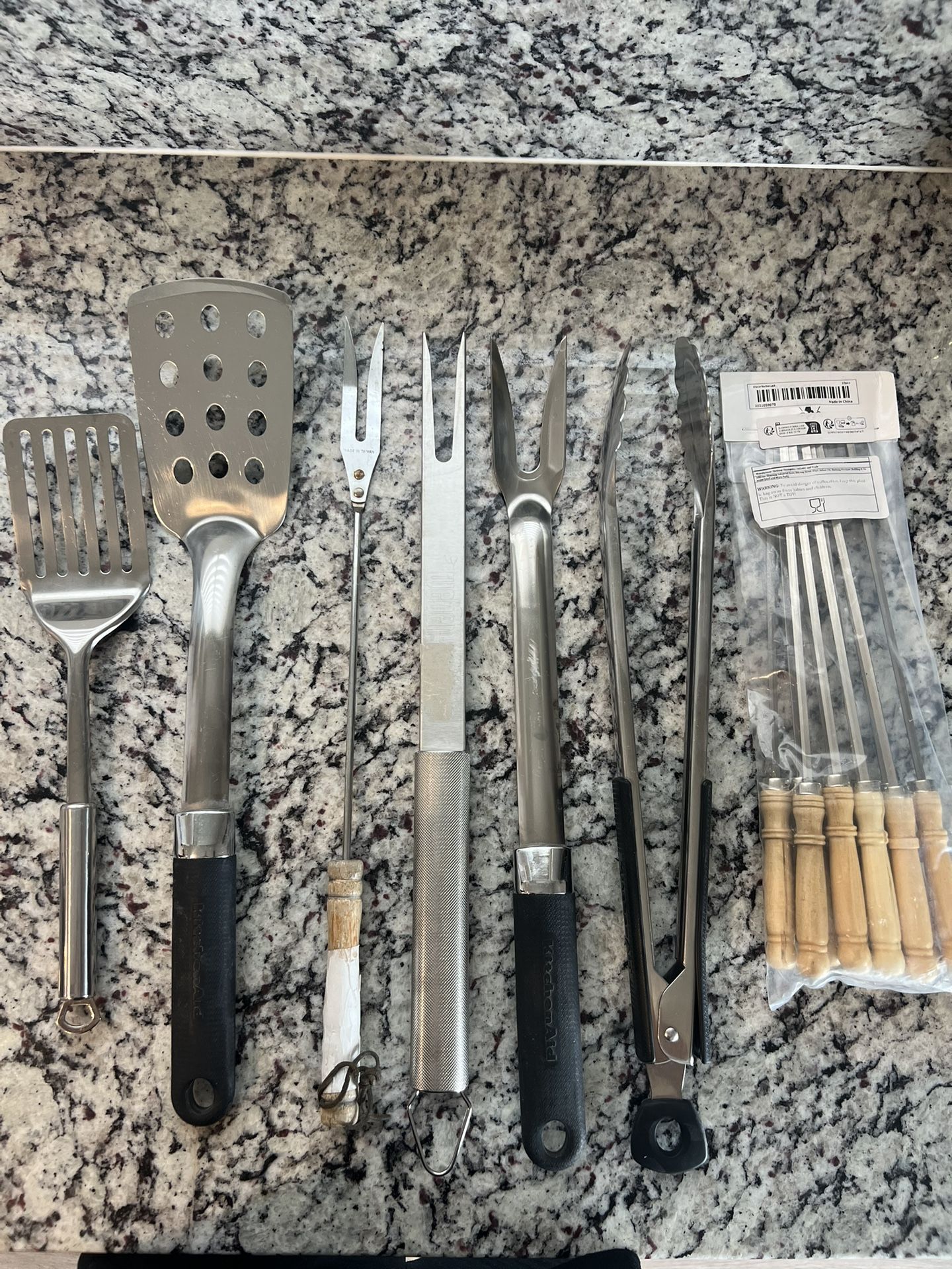 BBQ Accessory Set – 16 pcs Mix of New & Used