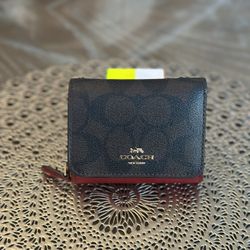 Coach Women's Small Trifold Wallet in Signature Canvas