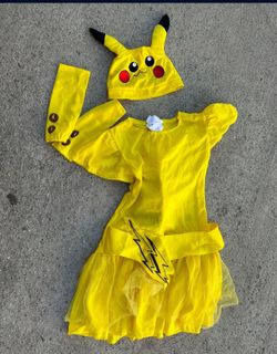 Girls, Pikachu Costume Size / 8/10 4 Piece Costume / Like New Had It Put Away 💛 Used 1 Time Selling As Is / 