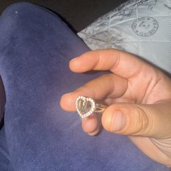 10k gold Heart ring with M initial