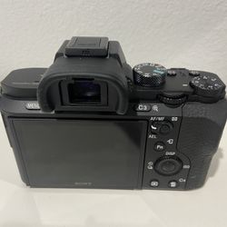 Sony a7ii Mirrorless Camera 