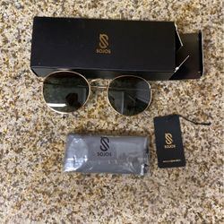 Sojos Gold Framed Sunglasses