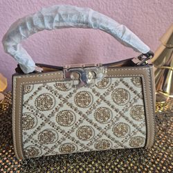 !!!!!Brand New TORY BURCH!!!!!