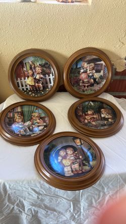 VINTAGE HUMMEL COLLECTION PLATES $20for all  5