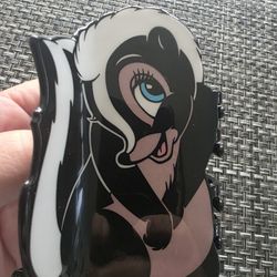 NEW. Disney "Flower" Hair Clip