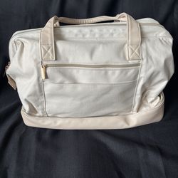 Member's Mark Beige Canvas Weekender Bag Adjustable Strap, Compartments