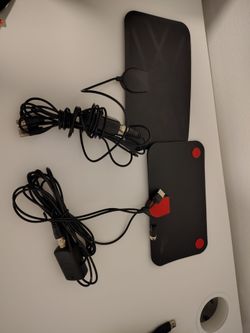 Flat Indoor HDTV Antenna with Amplifier – Lot of 2