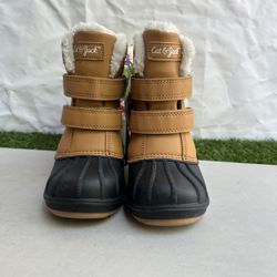 BOOTS INSOLATE   WARM.  Saze. 10. Y. Numero .   7.  WATERPROOF 