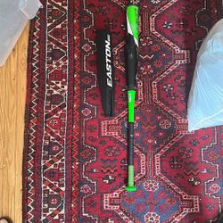 32/20 Easton Mako Bat + Protective bat sleeve