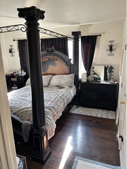 Queen Size Bed