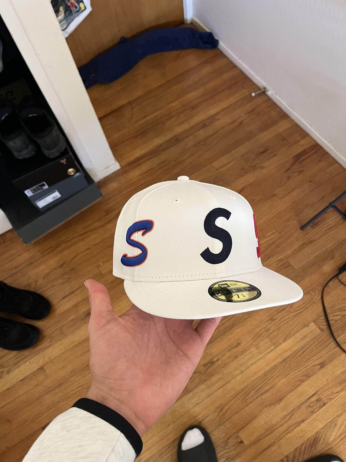 Supreme New Era Fitted 7-3/8