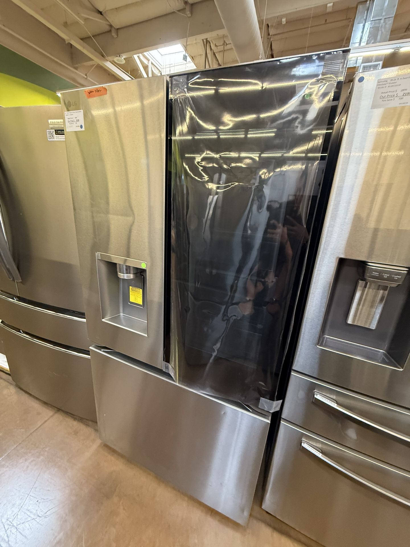 LG instaview refrigerator 29 cu ft