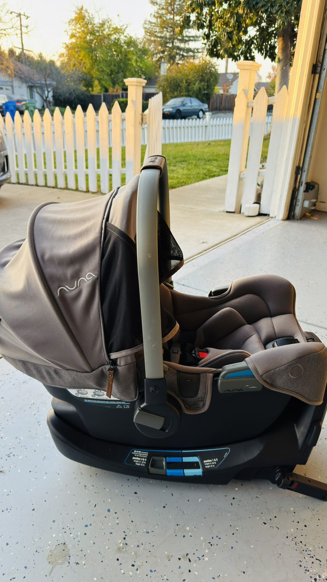 Nuna Pipa RX Car seat