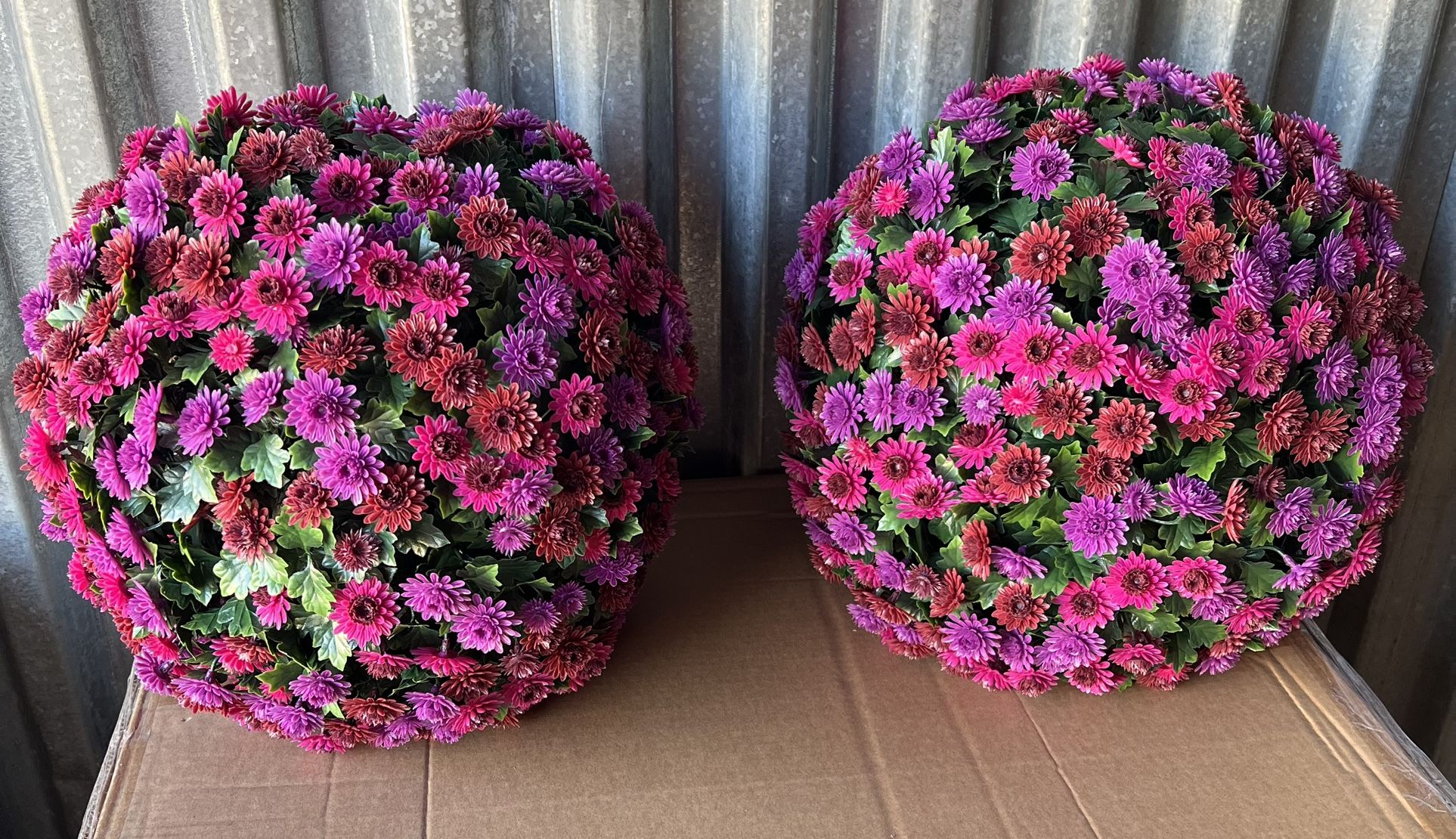 Wicker Park Set of 2 Oversized Faux Floral